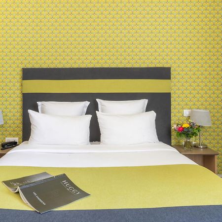 Hotel Heritage Коняк Екстериор снимка